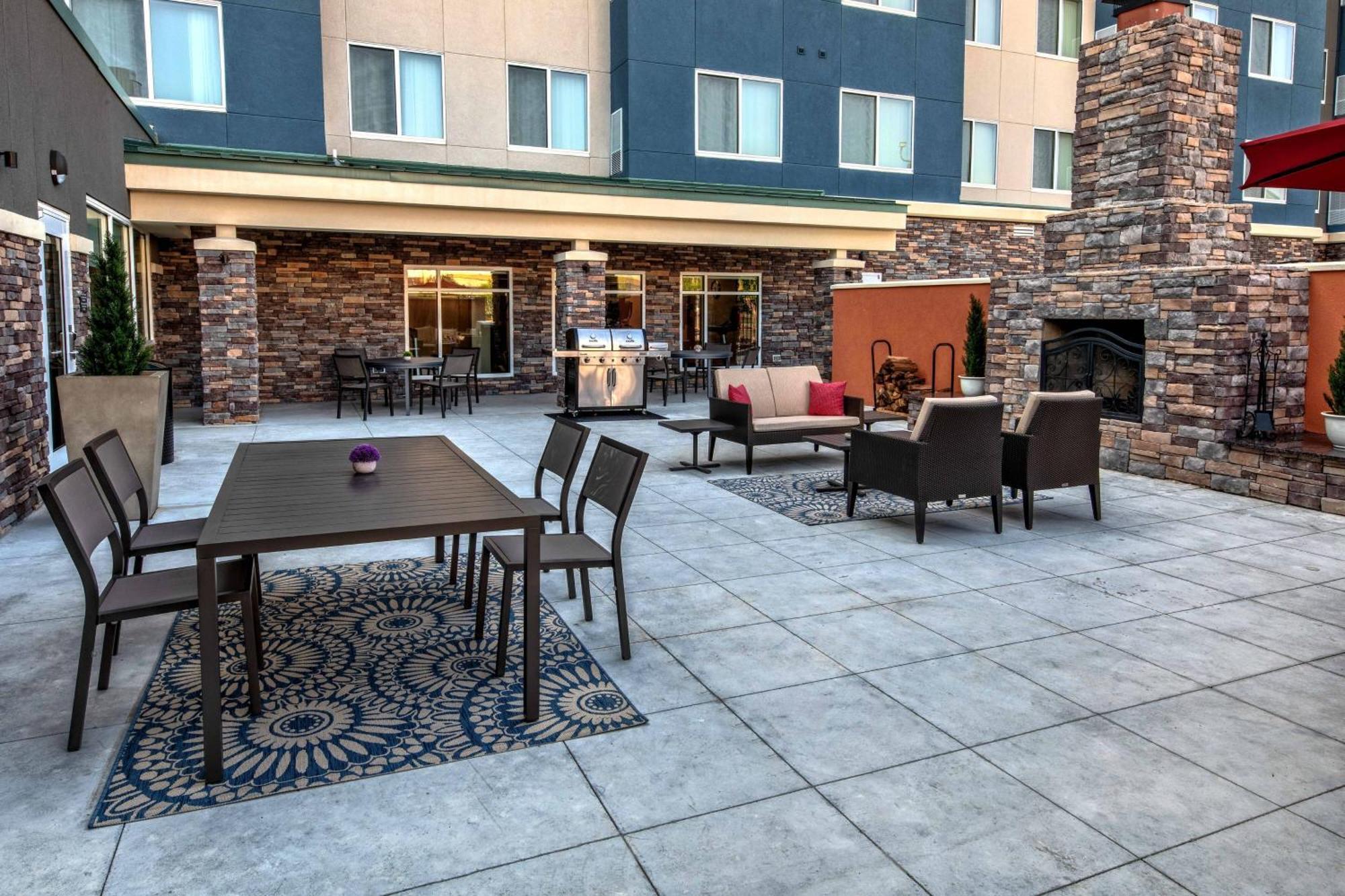 Residence Inn By Marriott Tulsa Midtown Zewnętrze zdjęcie