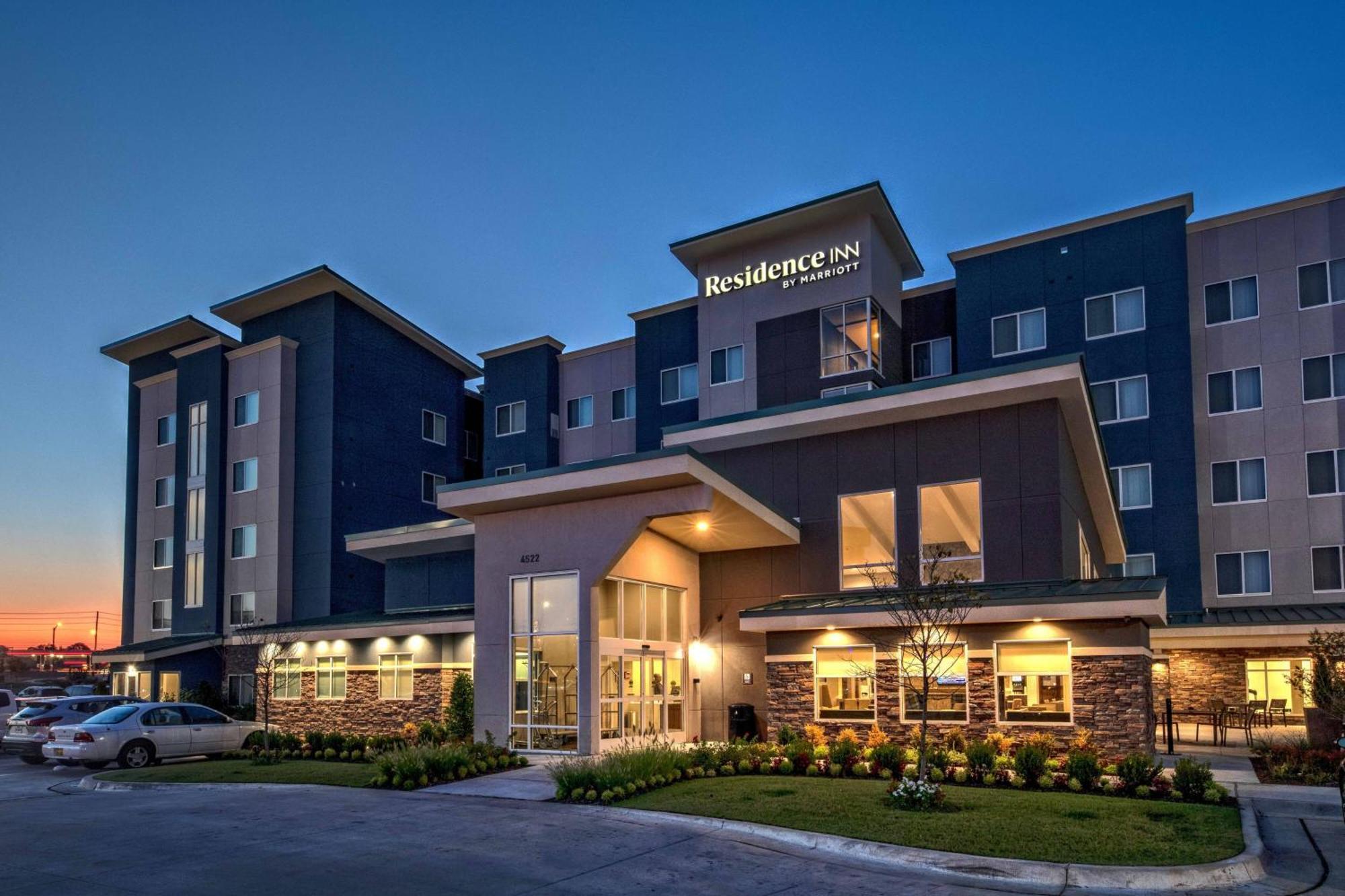 Residence Inn By Marriott Tulsa Midtown Zewnętrze zdjęcie