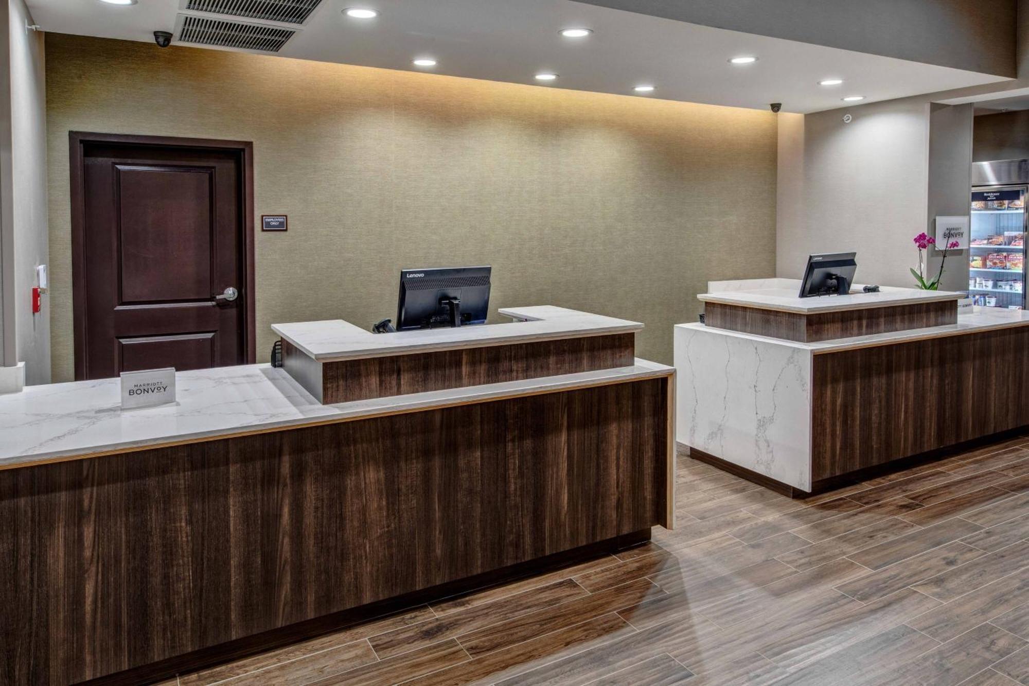Residence Inn By Marriott Tulsa Midtown Zewnętrze zdjęcie